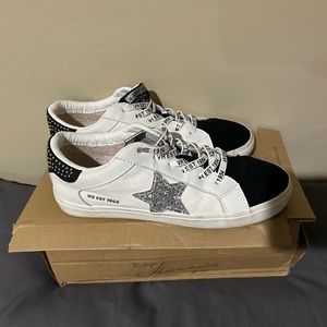 Vintage Havanas size 8.5